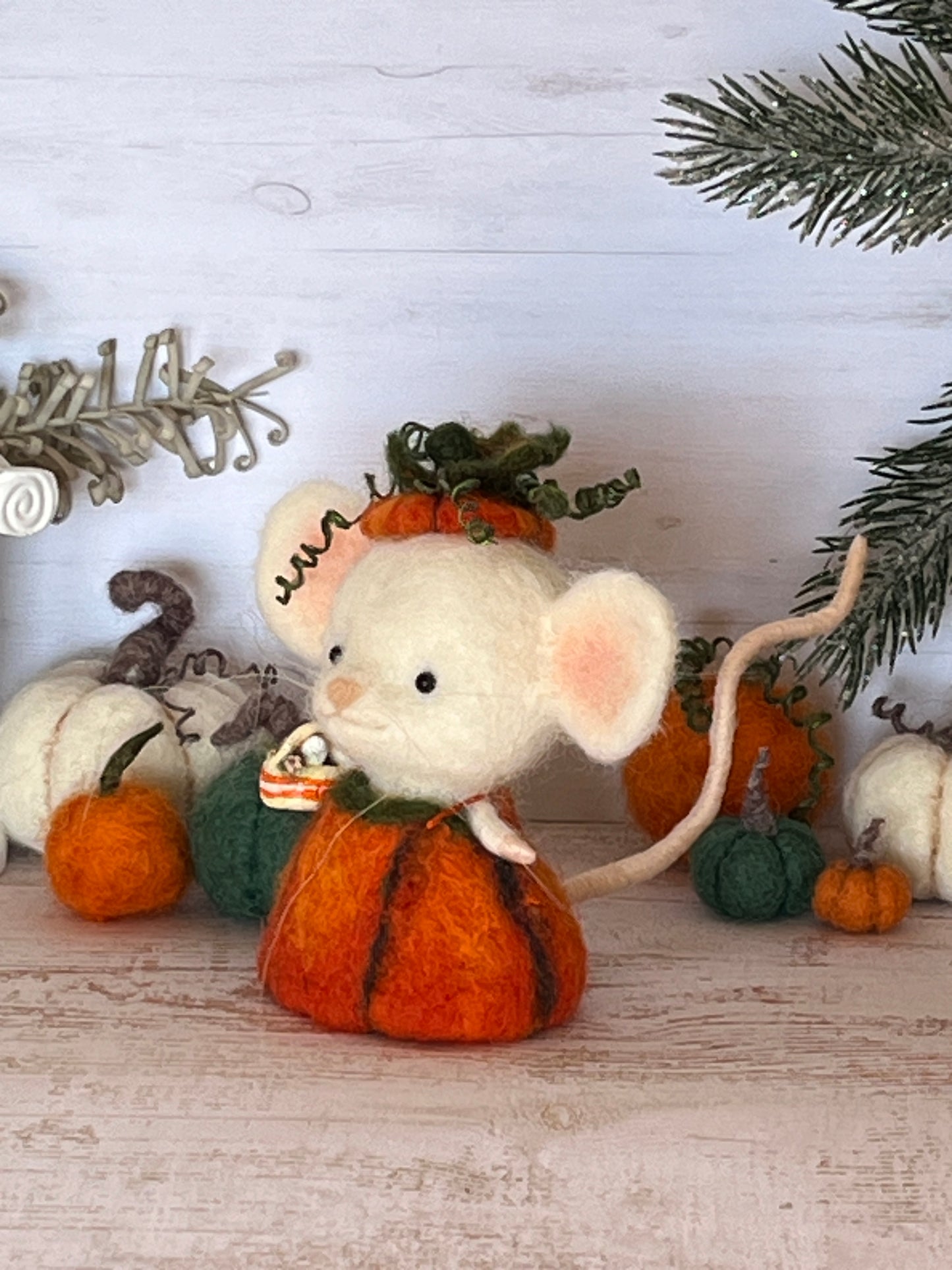 Needle felted mouse Guardians of the pumpkin patch Tansy Thimbletoe