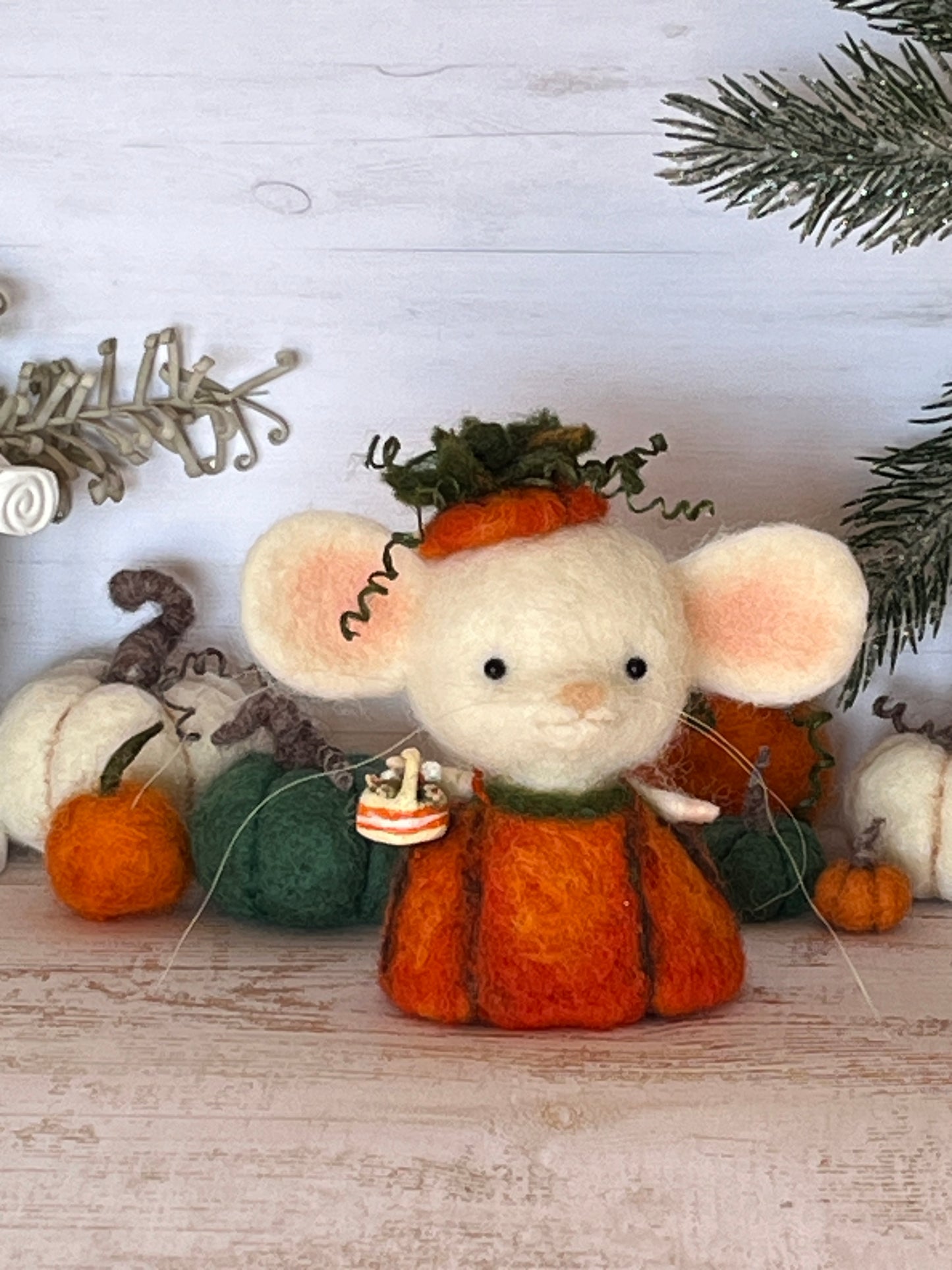 Needle felted mouse Guardians of the pumpkin patch Tansy Thimbletoe