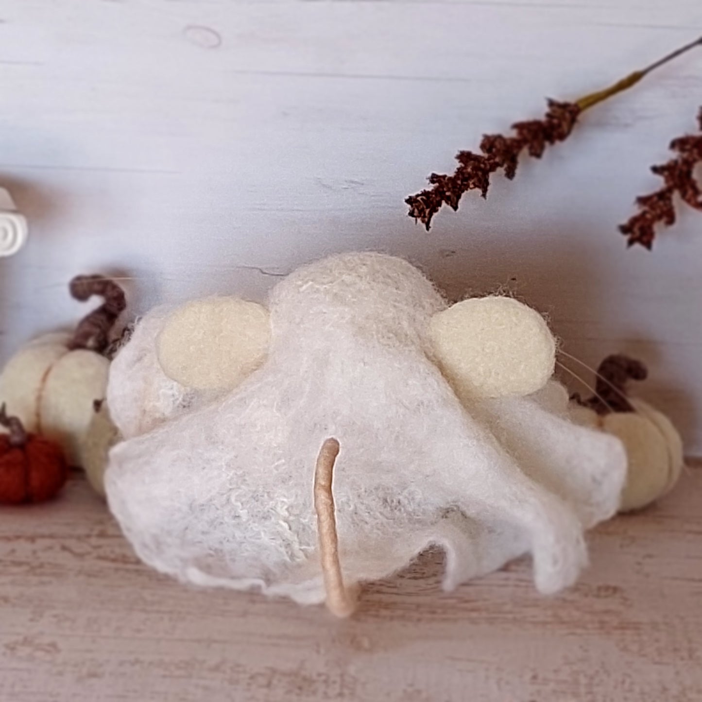 Needle felted mouse Ghost Pipa Tattertail