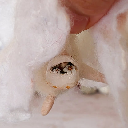Needle felted mouse Ghost Pipa Tattertail