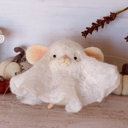 Needle felted mouse Ghost Crumley Tattertail